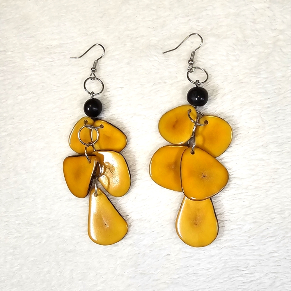 FREE💕Fashionable Earrings
